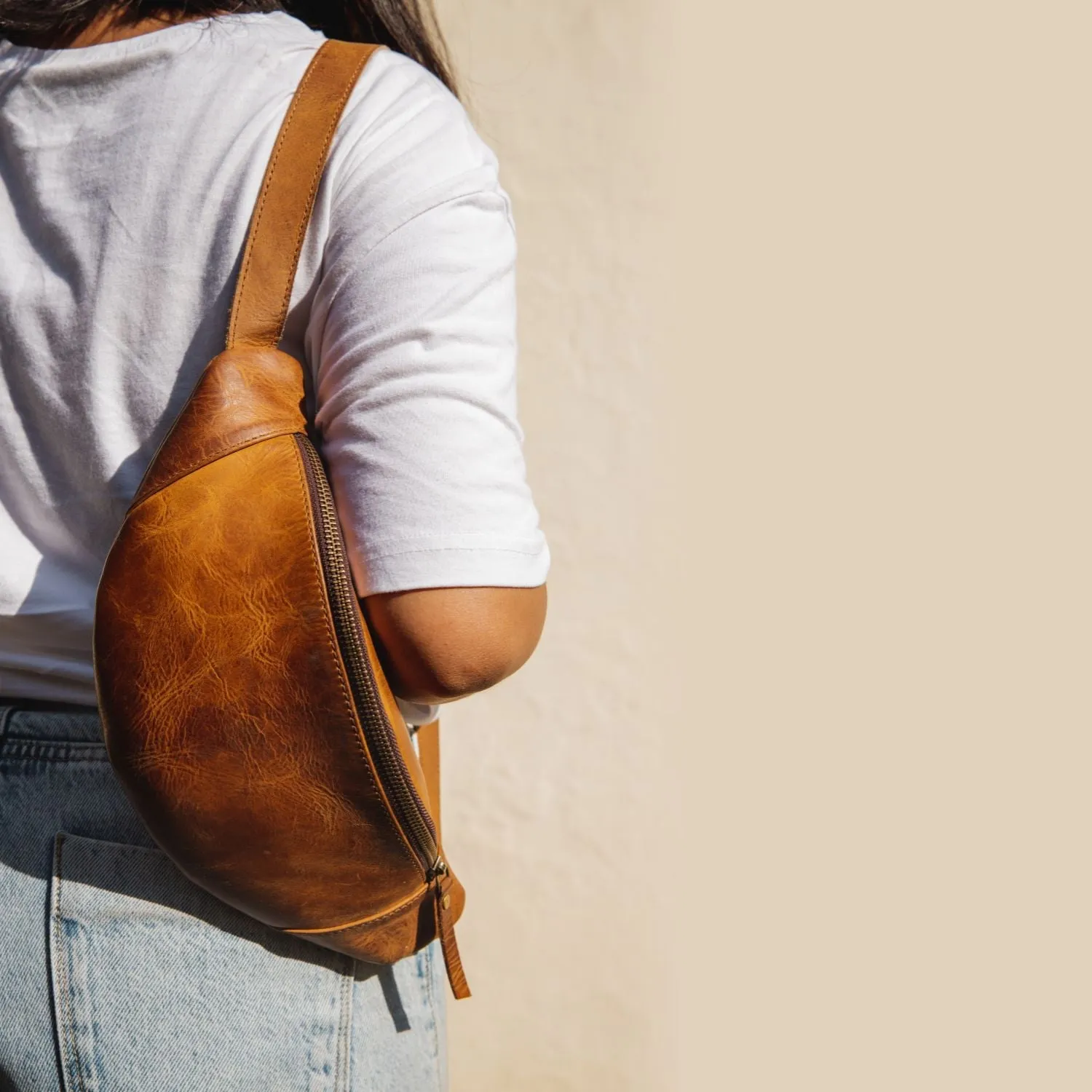 Black Unisex Leather Fanny Pack