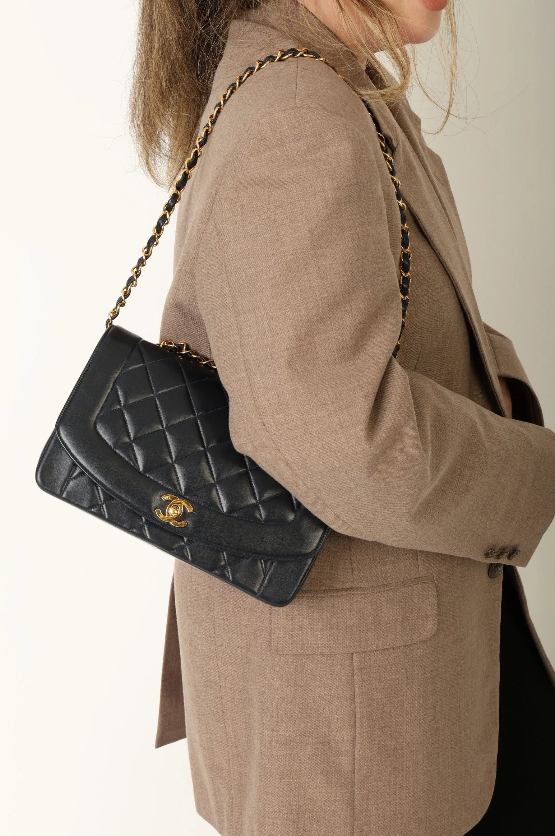 Chanel 1991 Lambskin Dark Navy Medium Diana