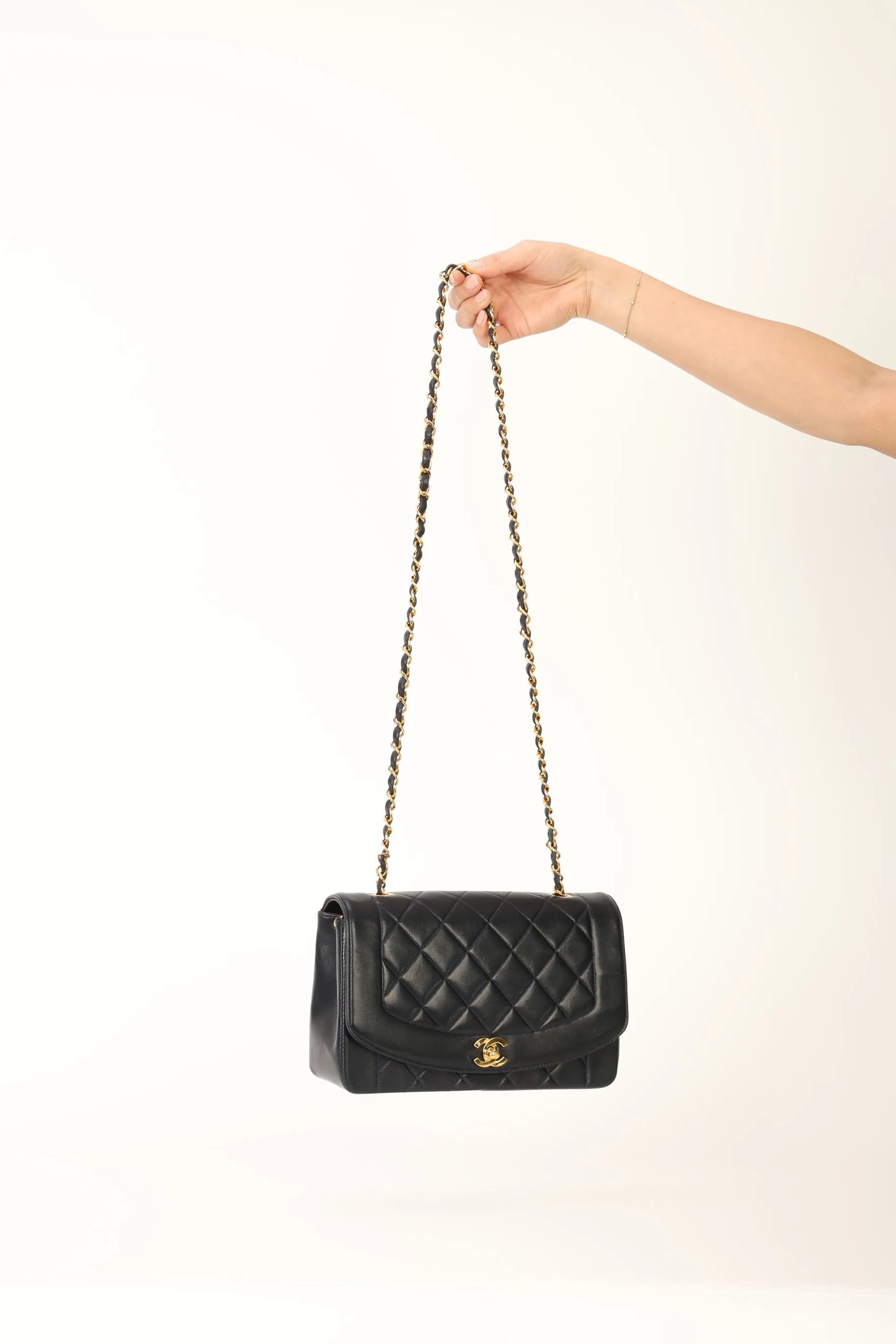 Chanel 1991 Lambskin Dark Navy Medium Diana