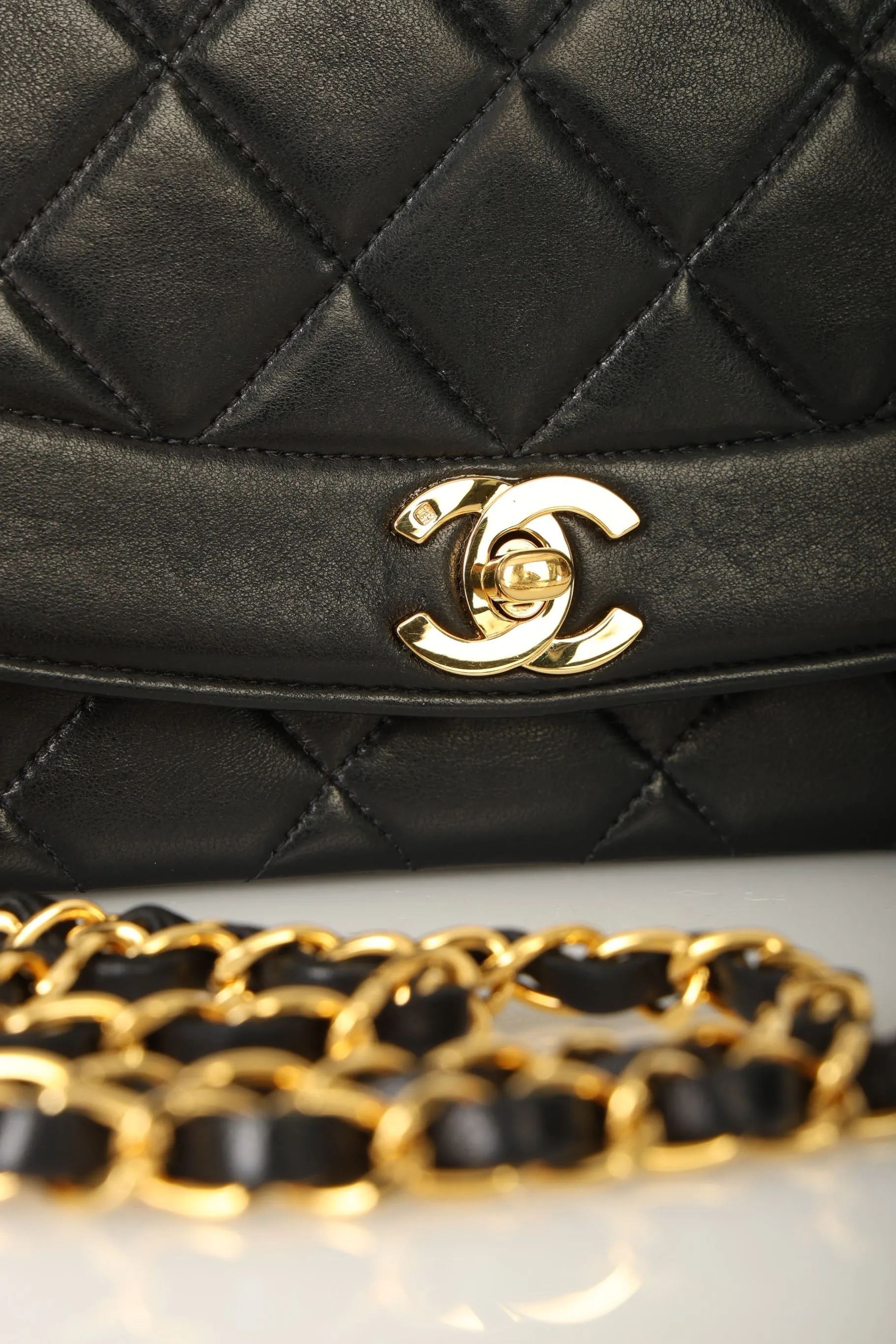 Chanel 1991 Lambskin Medium Diana
