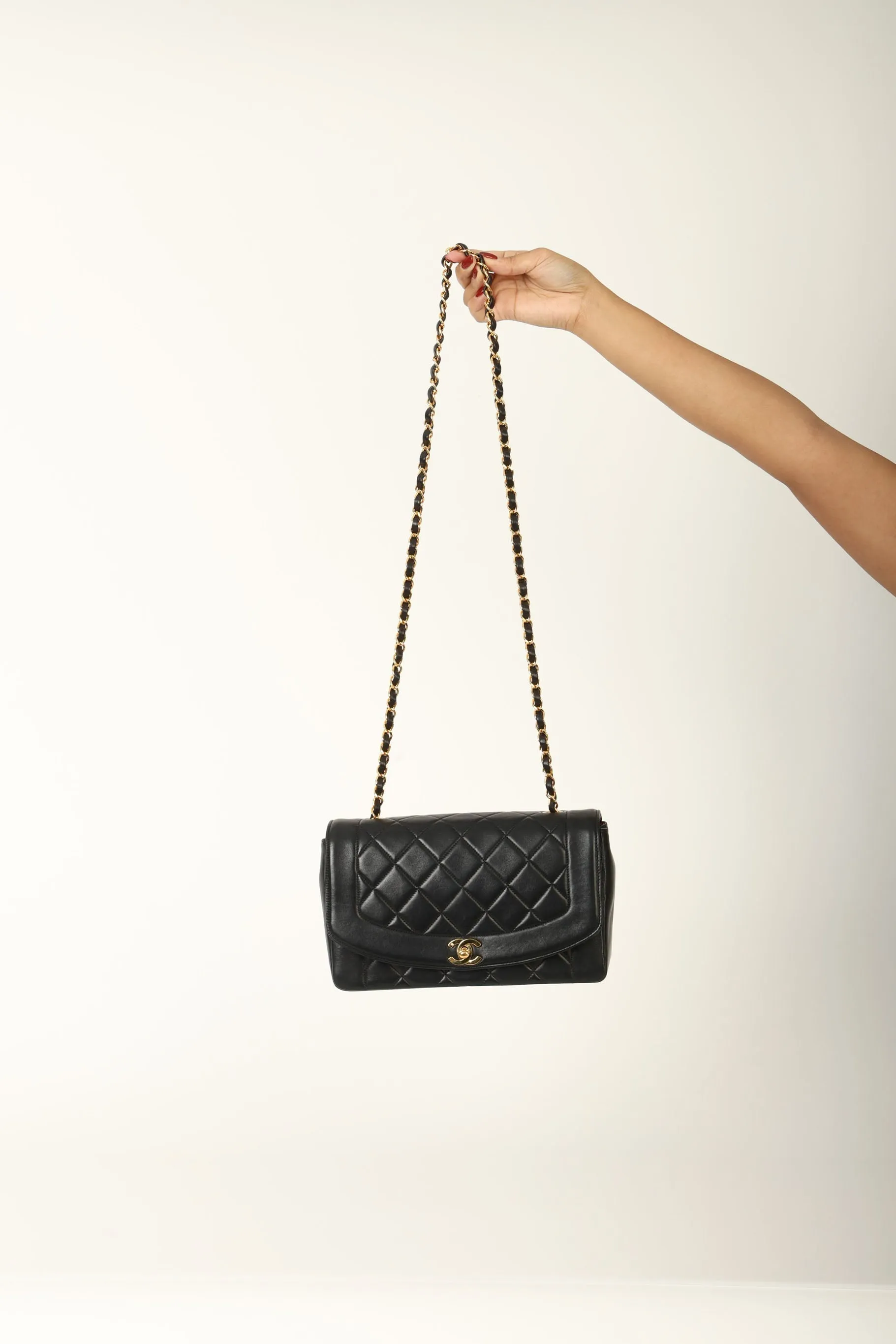 Chanel 1991 Lambskin Medium Diana