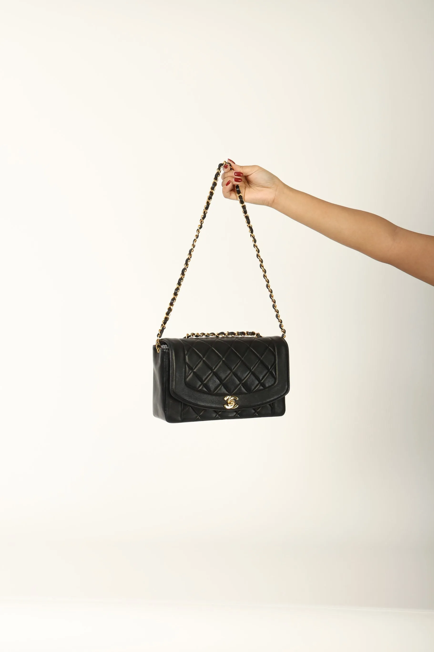 Chanel 1991 Lambskin Medium Diana