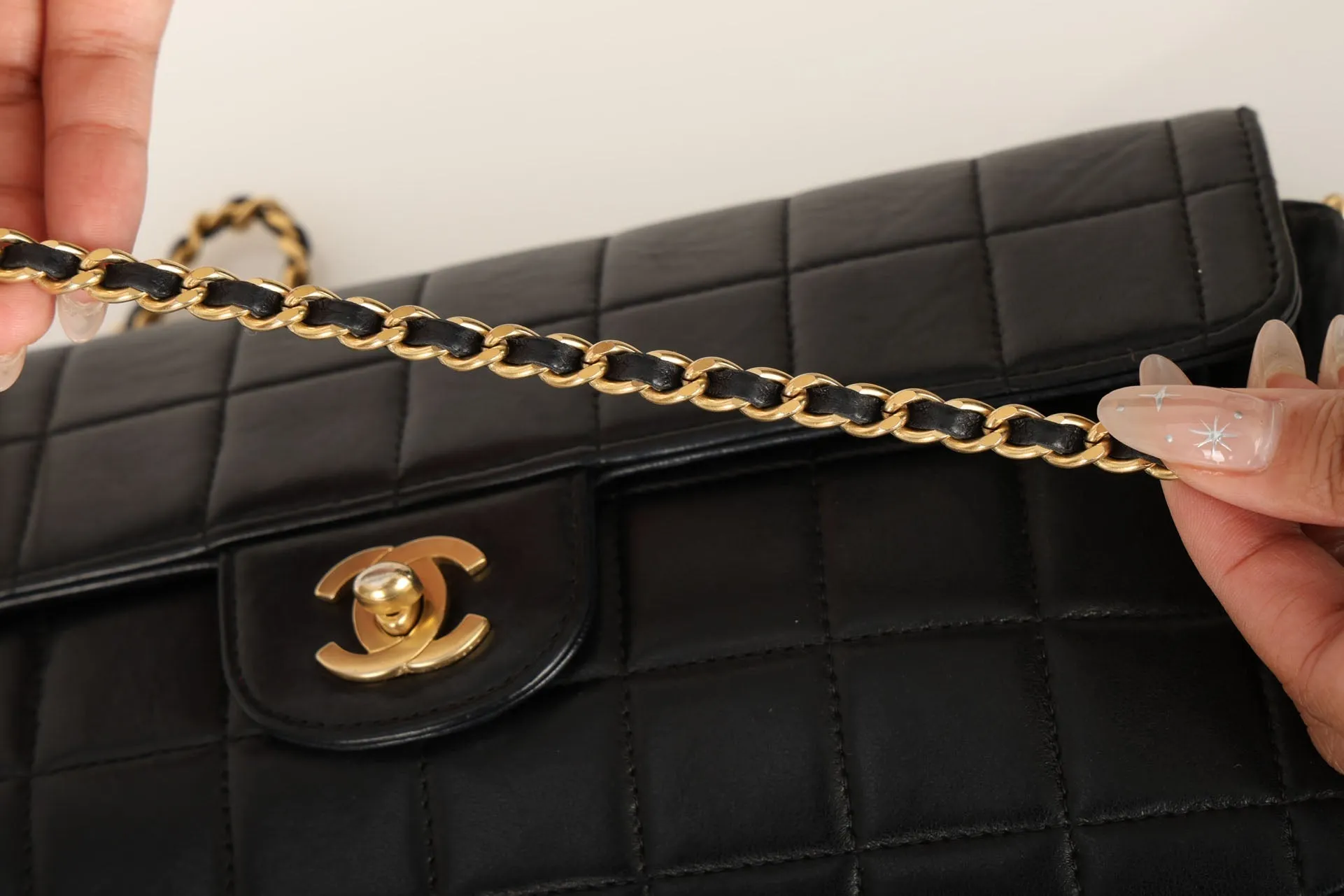 Chanel 2000 Lambskin East West Chocolate Bar