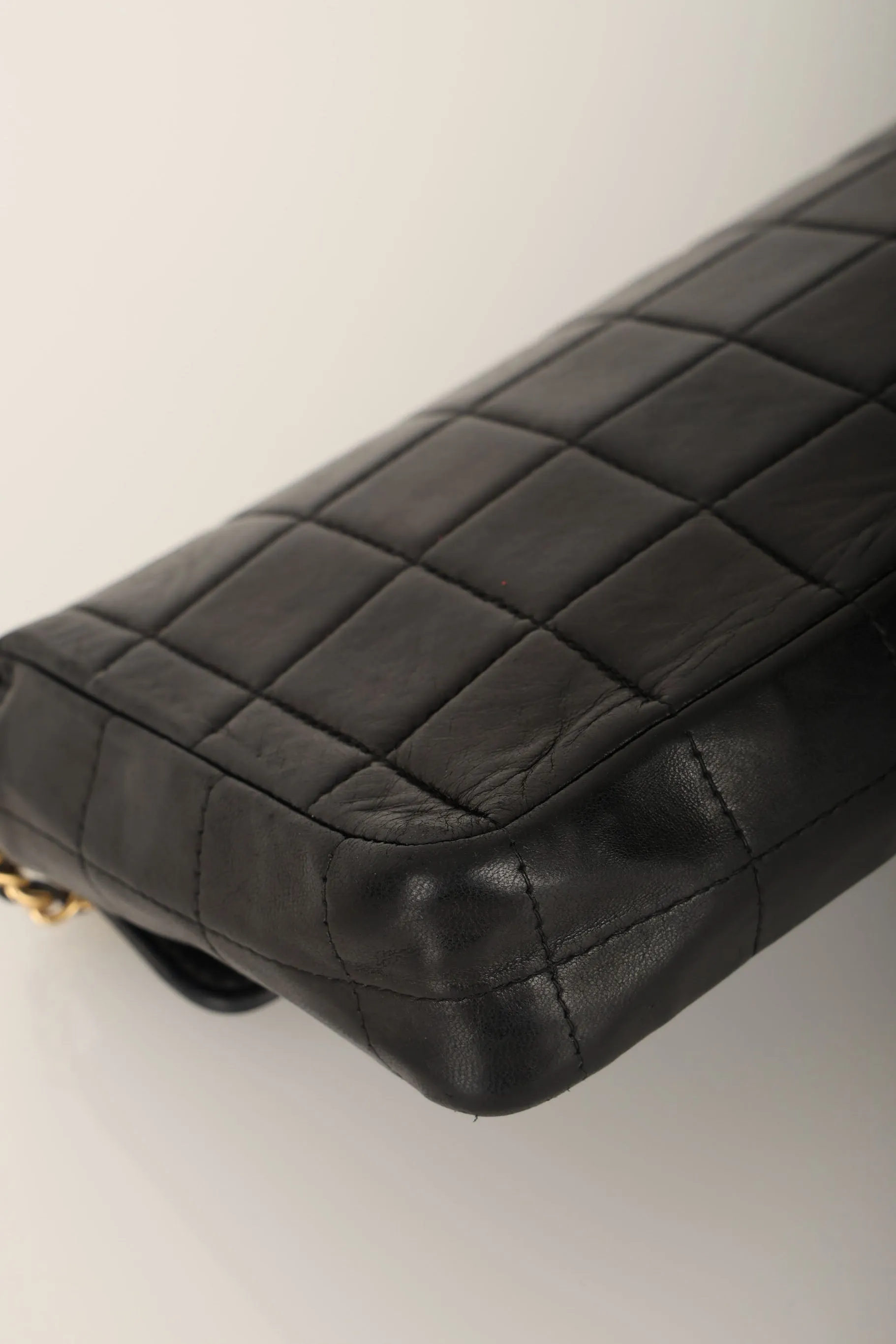 Chanel 2000 Lambskin East West Chocolate Bar