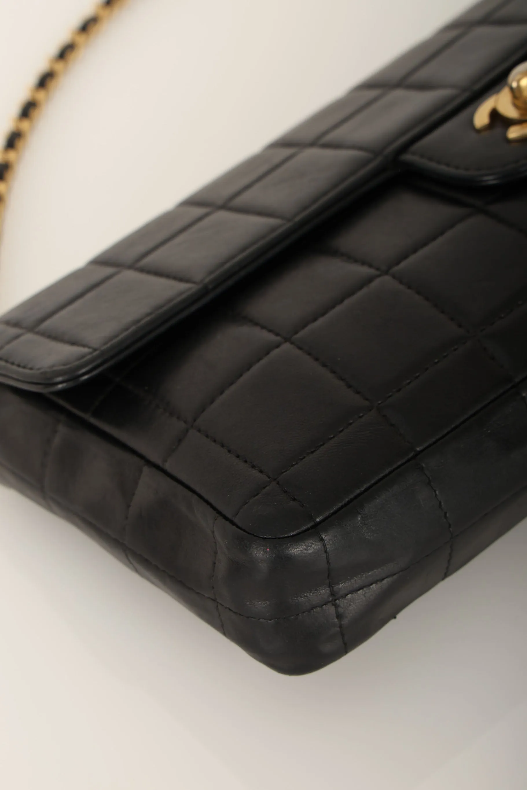 Chanel 2000 Lambskin East West Chocolate Bar