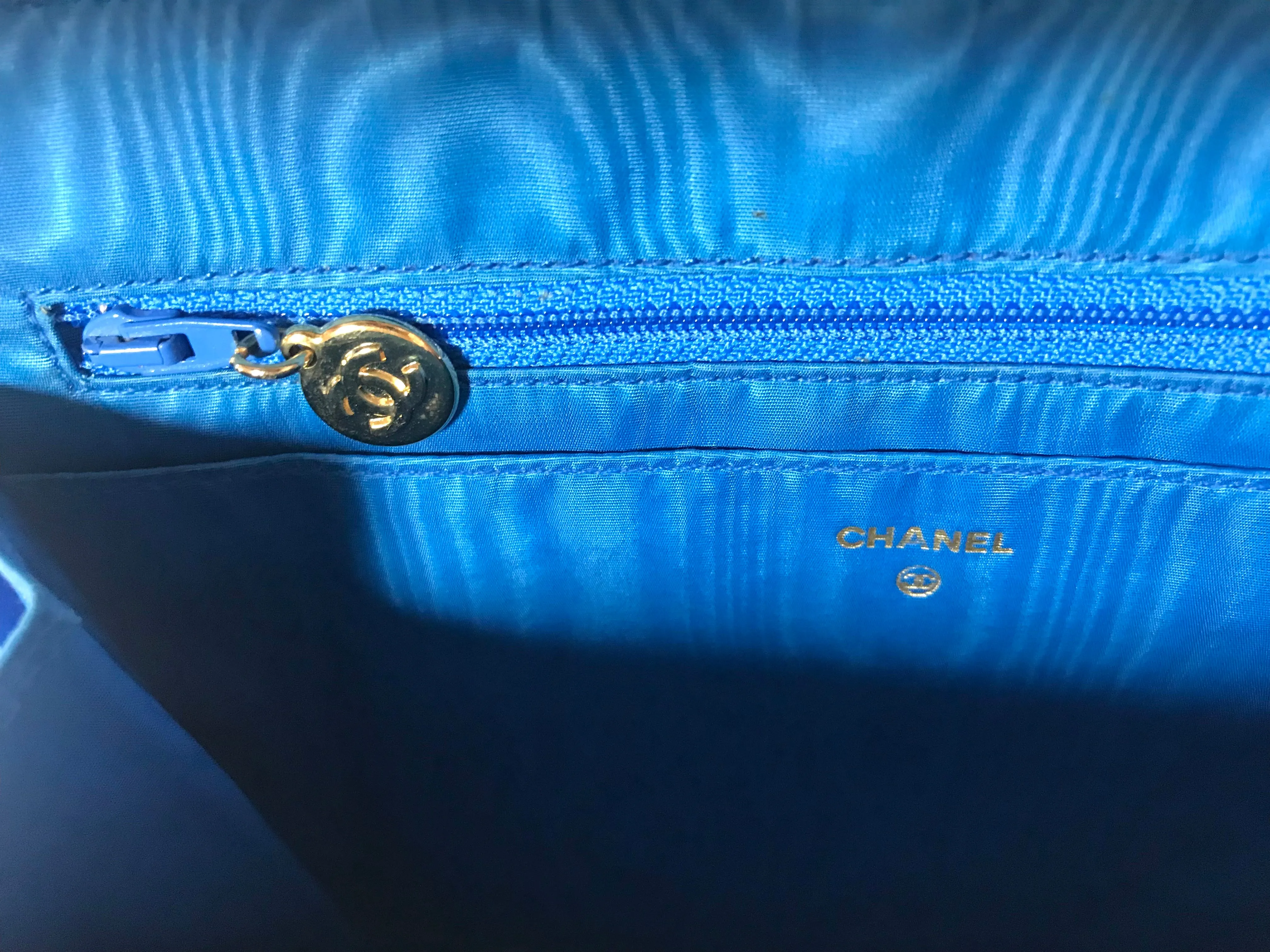 Vintage CHANEL blue caviar clutch bag, iPhone case, large wallet, cosmetic case pouch, mini bag. Best purse for daily use. 0506308