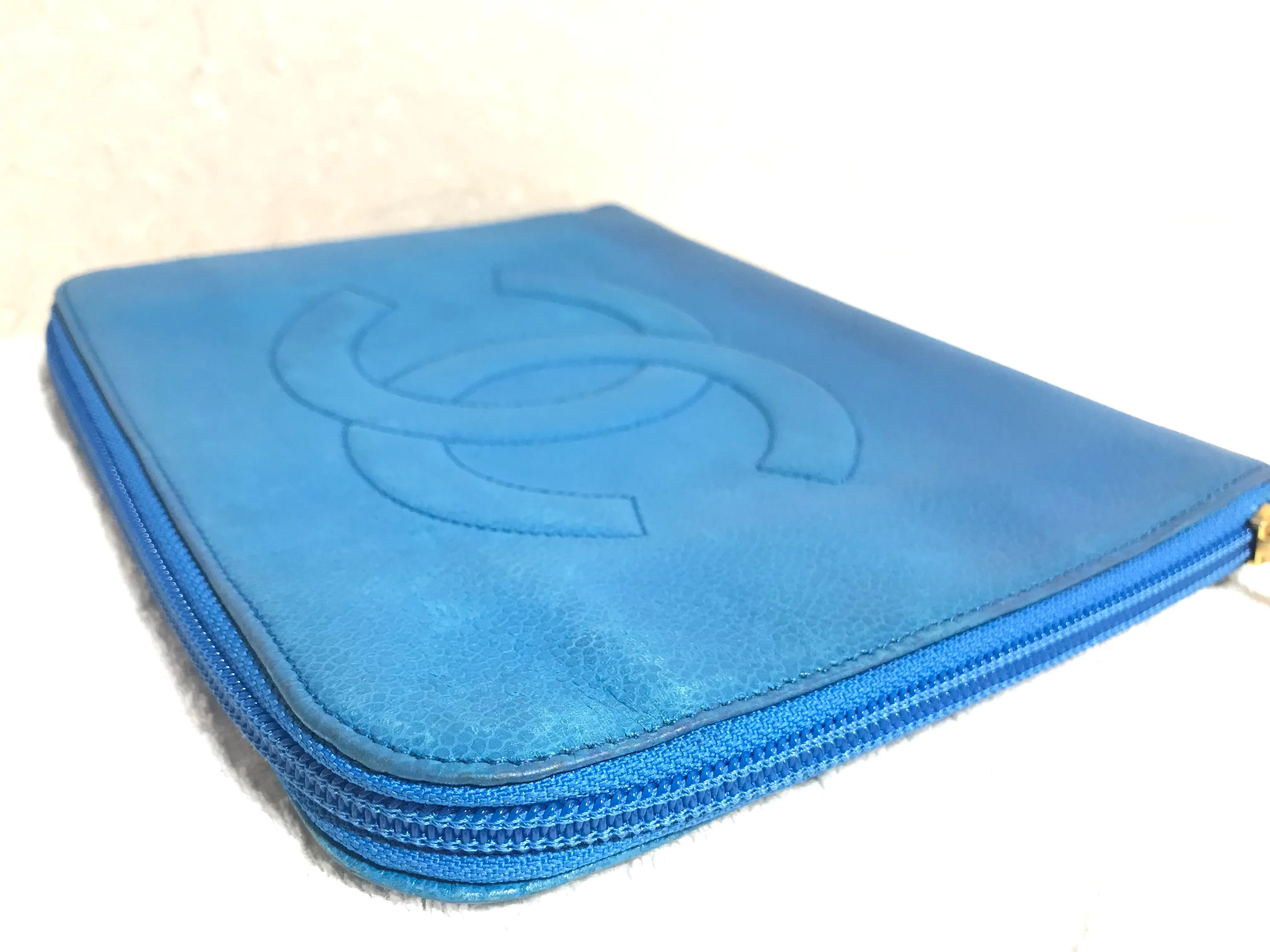 Vintage CHANEL blue caviar clutch bag, iPhone case, large wallet, cosmetic case pouch, mini bag. Best purse for daily use. 0506308